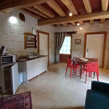 Le Logis De La Tour Villa Loudun Dış mekan fotoğraf
